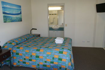 Beachside Resort - Kawana Waters - Tourism Canberra 59