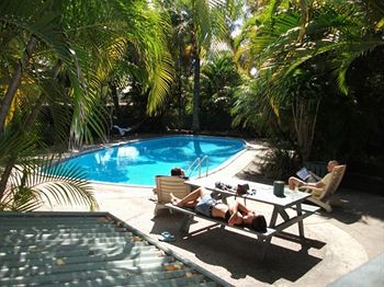 Nomads Noosa Backpackers Hostel - Tourism Canberra 0