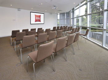 Ibis Melbourne Glen Waverley - Tourism Canberra 9