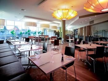 Ibis Melbourne Glen Waverley - Tourism Canberra 21
