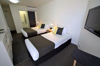 City Edge North Melbourne - Tourism Canberra 8