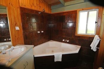 Kondalilla Eco Resort - Tourism Canberra 16