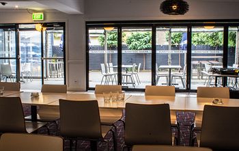 Sunnyside Tavern - Tourism Canberra 12