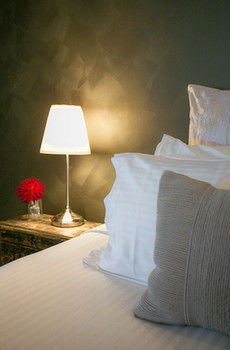 Lilies Luxury Retreats - Tourism Canberra 34