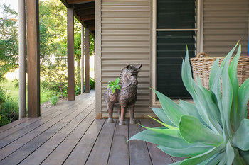 Lilies Luxury Retreats - Tourism Canberra 37