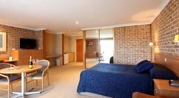 The Hermitage Motel - Tourism Canberra 39