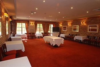 The Hermitage Motel - Tourism Canberra 14