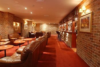 The Hermitage Motel - Tourism Canberra 22