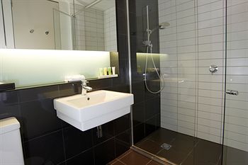 Amity South Yarra Apartments - Tourism Canberra 14