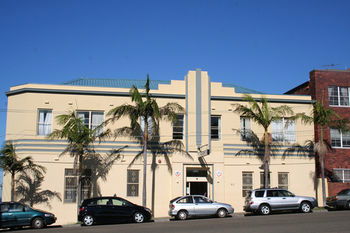 Bondi Beachouse Backpackers YHA - Hostel/Backpacker - Tourism Canberra 3