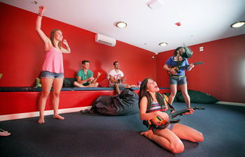 Bondi Beachouse Backpackers YHA - Hostel/Backpacker - Tourism Canberra 15