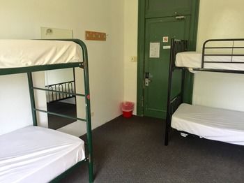 Elephant Backpacker Sydney - Hostel - Tourism Canberra 17
