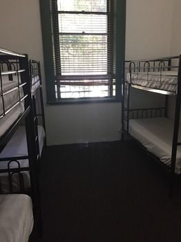 Elephant Backpacker Sydney - Hostel - Tourism Canberra 26