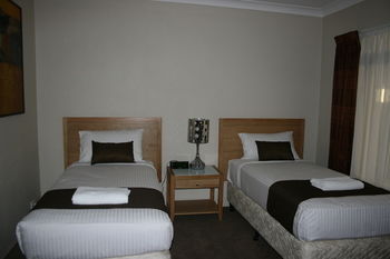 Noah's Mid City Motor Inn - Tourism Canberra 10