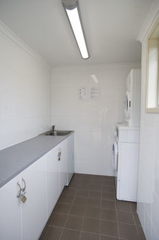 Noah's Mid City Motor Inn - Tourism Canberra 16