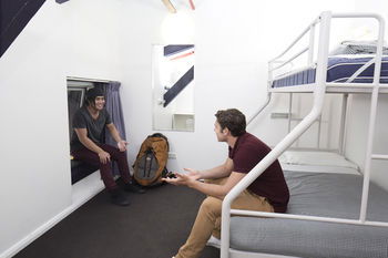 Sydney Railway Square YHA - Hostel - Tourism Canberra 16