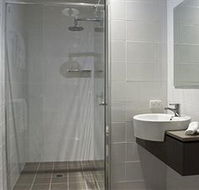 The Huskisson - Tourism Canberra