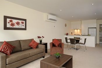 Apartments @ Glen Central ViQi - Tourism Canberra 9