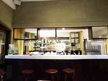 Naughtons Parkville Hotel - Tourism Canberra 34