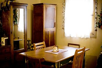 Montville Attic - Tourism Canberra 19