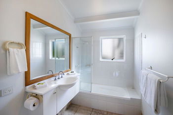 South Pacific Resort & Spa Noosa - Tourism Canberra 46