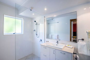 South Pacific Resort & Spa Noosa - Tourism Canberra 78