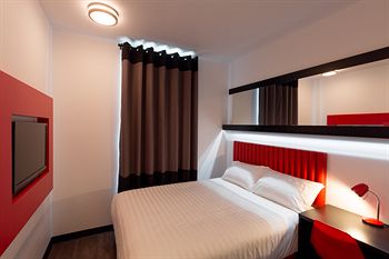 Ibis Melbourne Swanston Street - Tourism Canberra 3