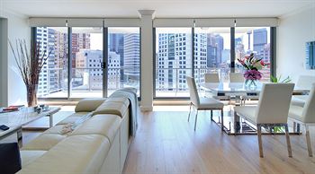 Zara Tower - Luxury Suites And Apartments - Tourism Canberra 7