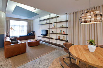 Zara Tower - Luxury Suites And Apartments - Tourism Canberra 48