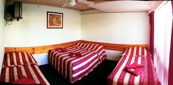 Homestead Motel - Tourism Canberra 16