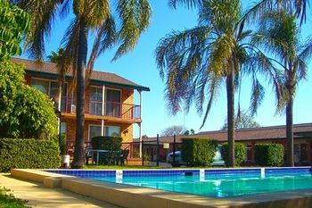 Homestead Motel - Tourism Canberra 19