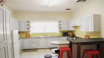 North Ryde Guest House - Tourism Canberra 0