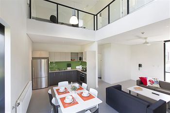 Western Sydney University Village Hawkesbury - Tourism Canberra 1