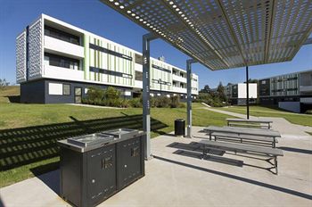 Western Sydney University Village-Campbelltown Campus - Tourism Canberra 2