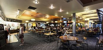 Matthew Flinders Hotel - Tourism Canberra 18