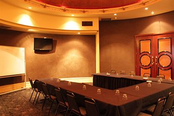 Matthew Flinders Hotel - Tourism Canberra 24
