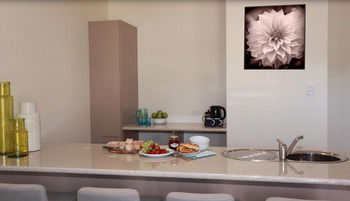 H Boutique Hotel - Tourism Canberra 22