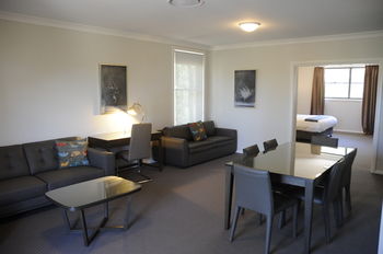 Riverside Oaks Golf Resort - Tourism Canberra 20