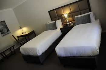 Riverside Oaks Golf Resort - Tourism Canberra 22
