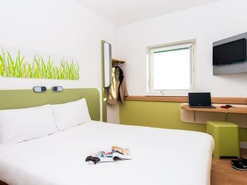 Ibis Budget Dandenong - Tourism Canberra 21