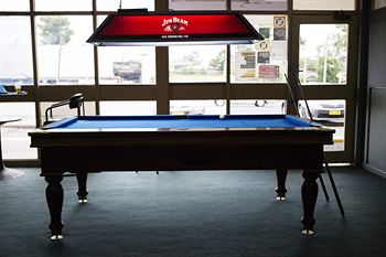 Brown Jug Inn Hotel - Tourism Canberra 2