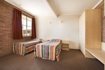 Colyton Hotel - Tourism Canberra 23