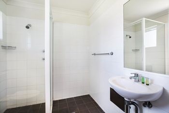 Colyton Hotel - Tourism Canberra 30