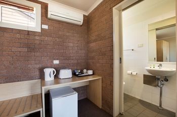 Colyton Hotel - Tourism Canberra 31
