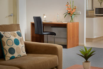 Apartments @ Kew Walpole Gardens - Kew Serviced Townhouses - Tourism Canberra 11
