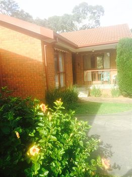 Australian Home Away @ East Doncaster George - Tourism Canberra 2