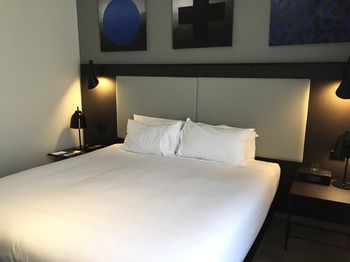 Quality Hotel CKS Sydney Airport - Tourism Canberra 13