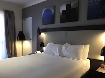 Quality Hotel CKS Sydney Airport - Tourism Canberra 15