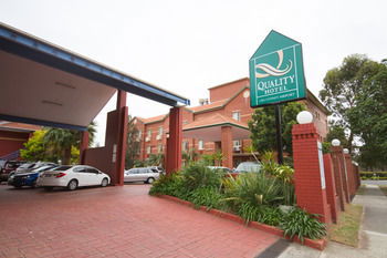 Quality Hotel CKS Sydney Airport - Tourism Canberra 23