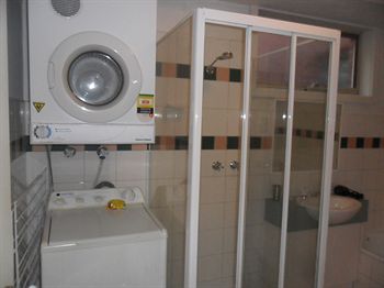 Australian Home Away @ Box Hill 21 - Tourism Canberra 10